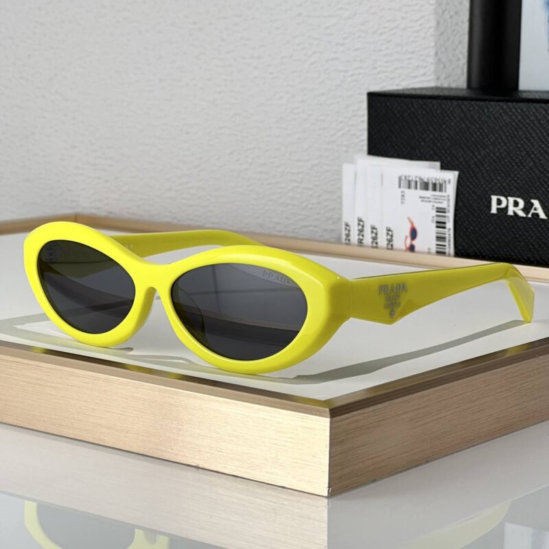 High Quality Black Prada Symbole Sunglasses - Image 4